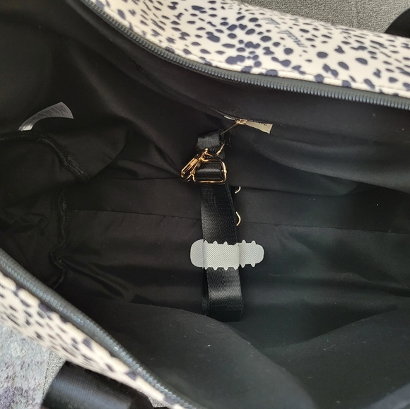 Mali +lili Weekender Bag - Picture 3 of 3